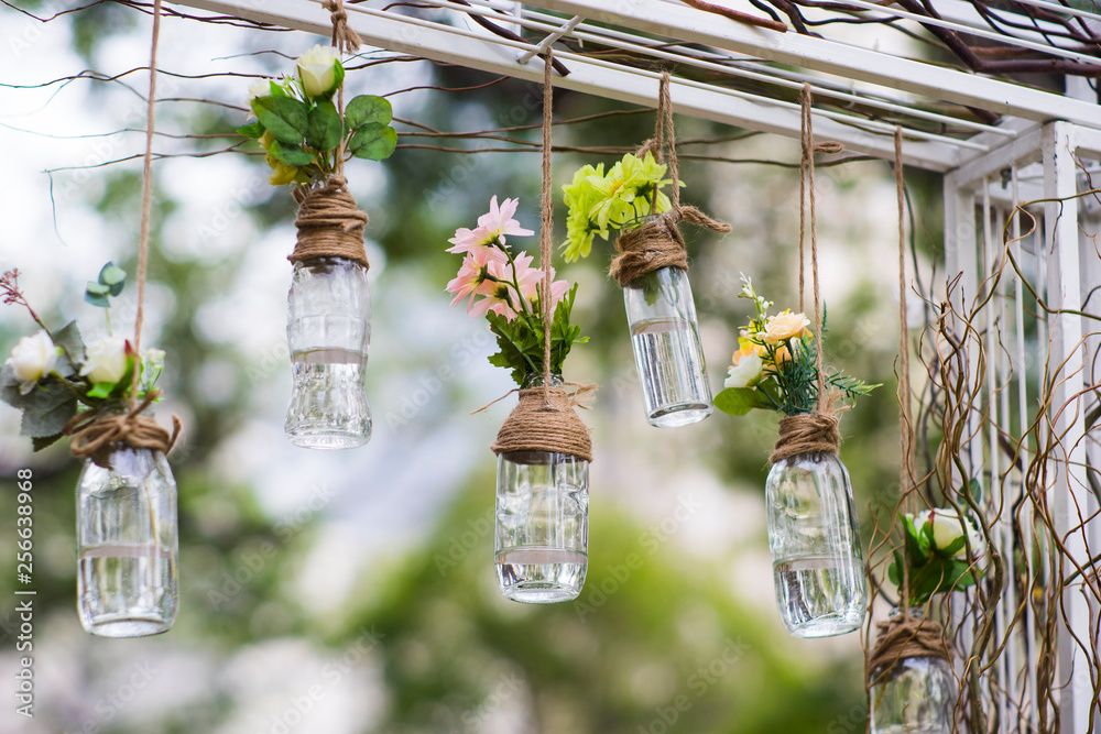 Décoration faite maison pour votre mariage : louez ou recycler les petits objets Décoration faite maison pour votre mariage : louez ou recycler les petits objets